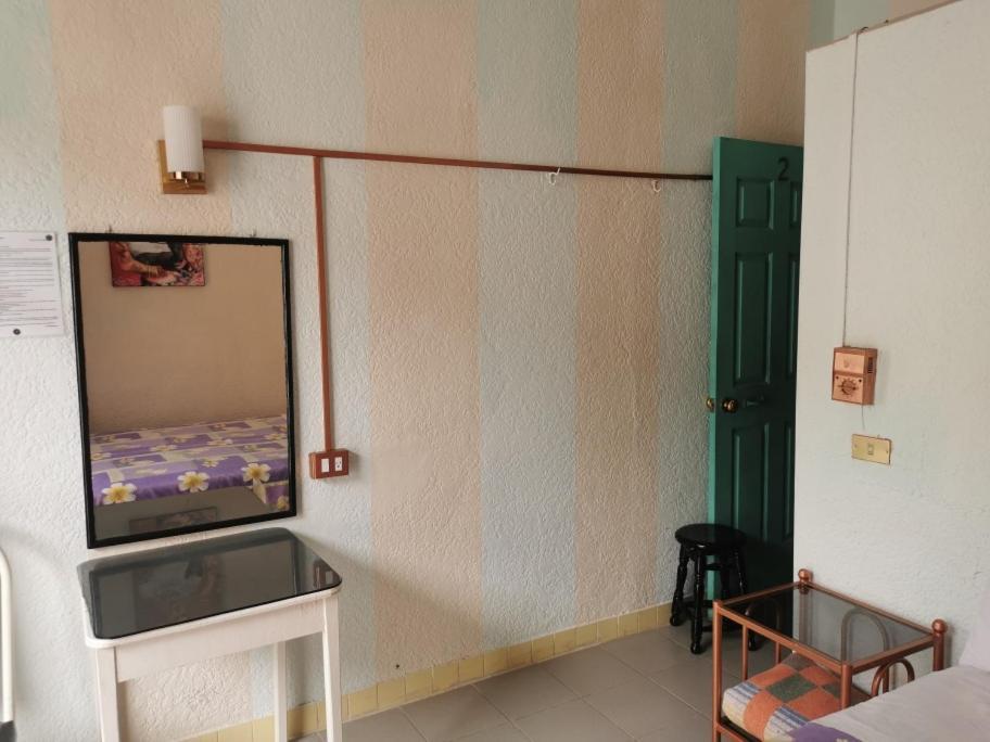 Hotel Limon خالابا المظهر الخارجي الصورة