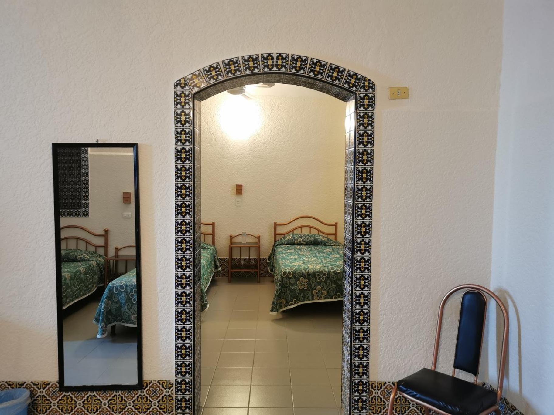 Hotel Limon خالابا المظهر الخارجي الصورة